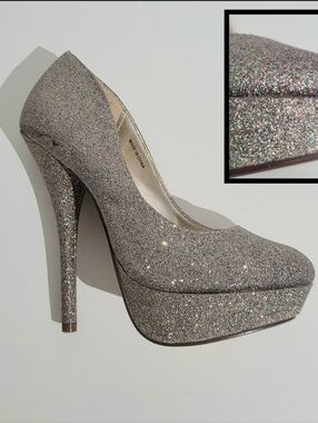 BRAND NEW! - Gold Glitter Platform Stiletto Heels